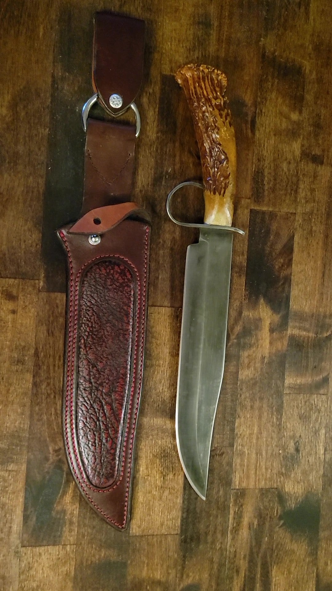 π΄ Bone A Fyde Rare Knife with Red Wildebeest Sheath β Handcrafted Exotic Leather by Slickbald | Artisan Knife for Collectors & Hunters