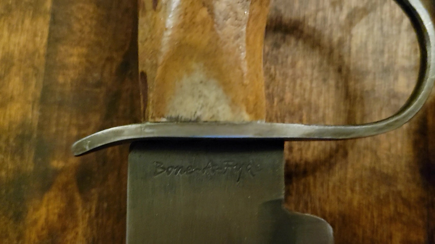 π΄ Bone A Fyde Rare Knife with Red Wildebeest Sheath β Handcrafted Exotic Leather by Slickbald | Artisan Knife for Collectors & Hunters