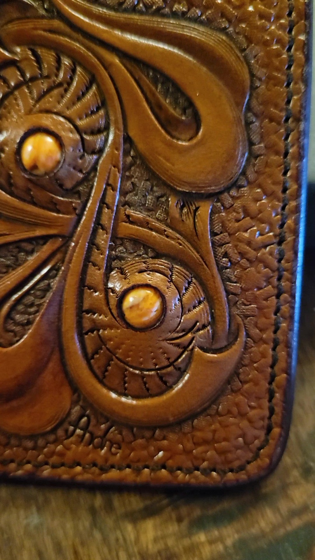 🧡 Pocket Money and Card Holder – Carved Leather Inlay with Orange Mohave Turquoise & Orange Stingray Leather