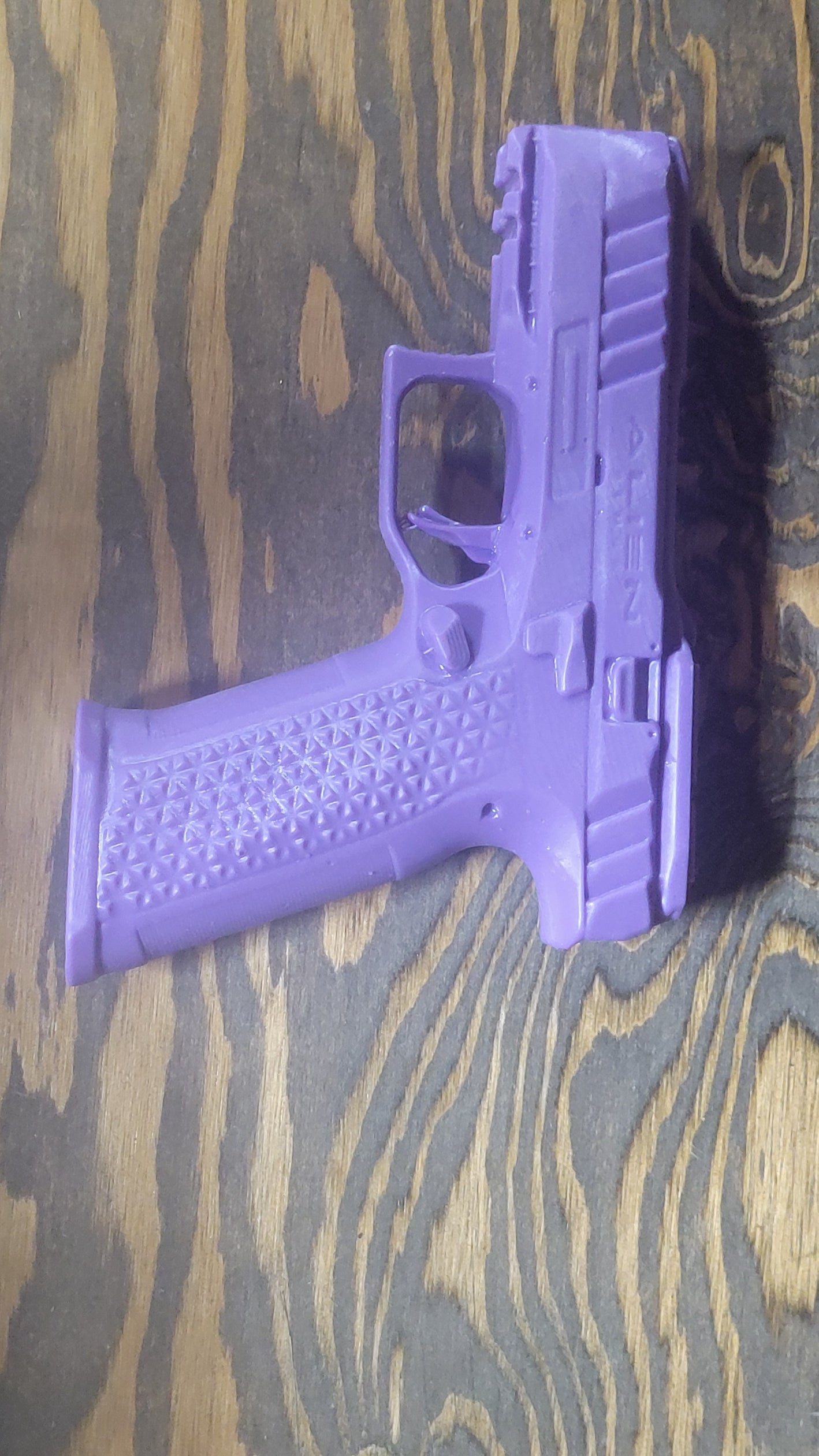 3D Printed Holster Mold – Laugo Alien